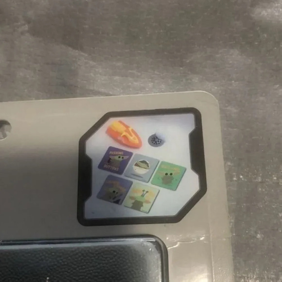 Star Wars the mandalorian baby yoda 5 pack bath tub treads - Picture 6 of 9